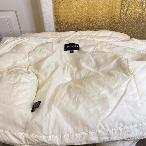 Guess Women's Cream Puffer Jacket 55 % down cluster and 45 % feathers - Picture 10 of 15